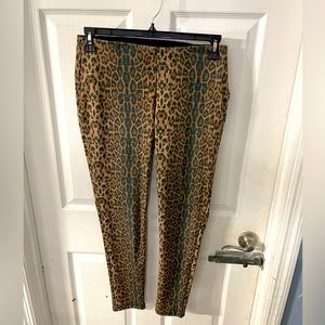 Peter Nygard women’s slim leopard print pants